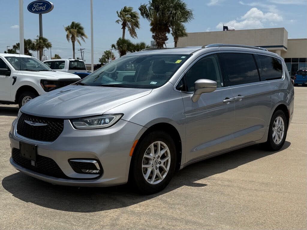 2021 CHRYSLER Pacifica