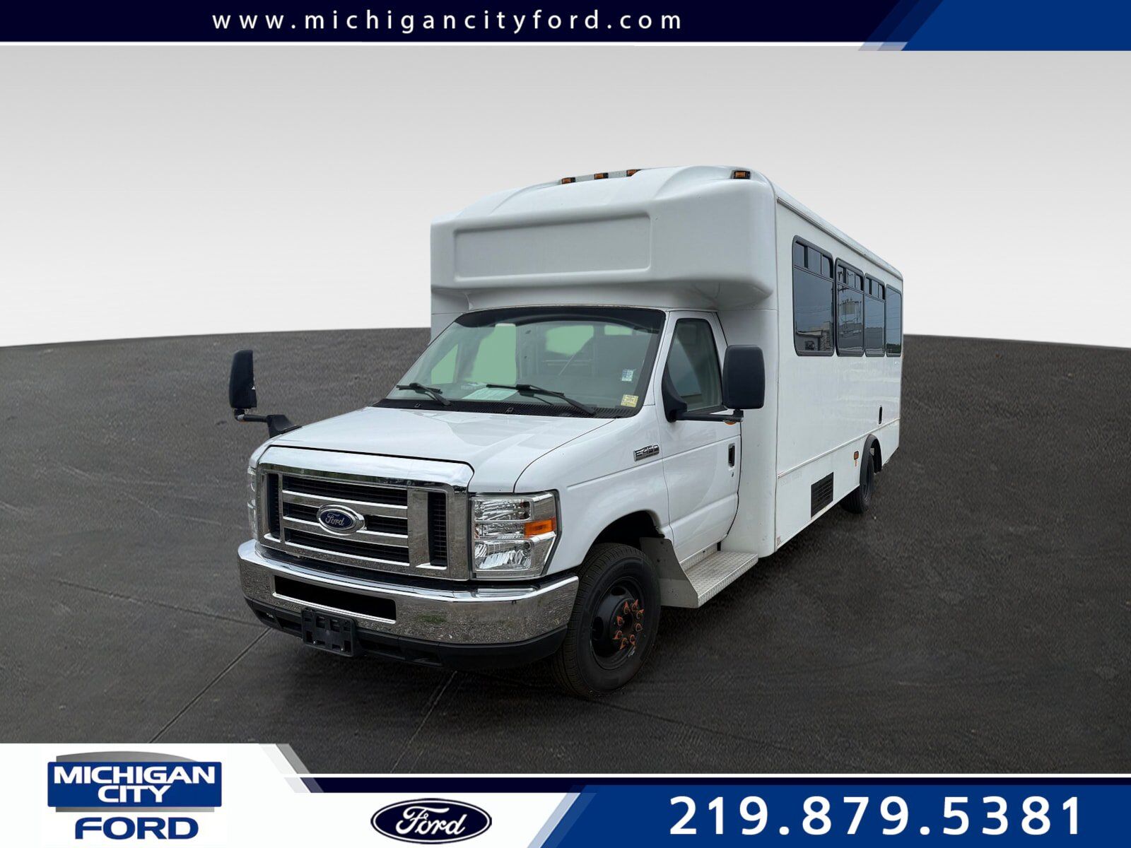 2016 FORD E-450