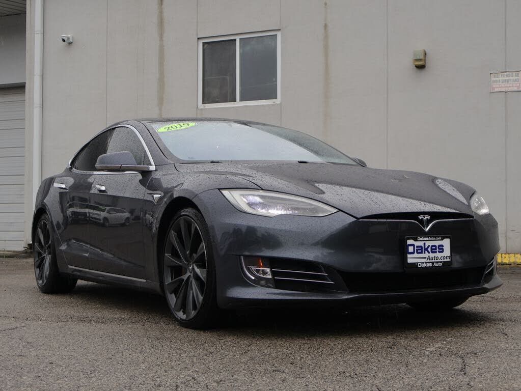 2019 TESLA Model S