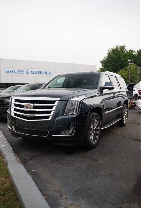 2019 CADILLAC Escalade