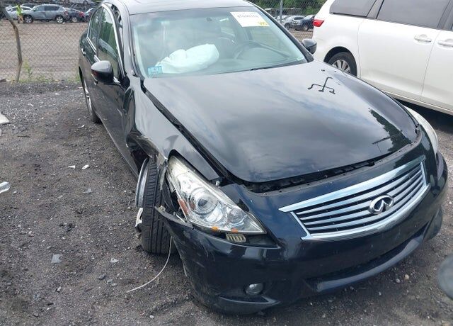 Infiniti Q40
