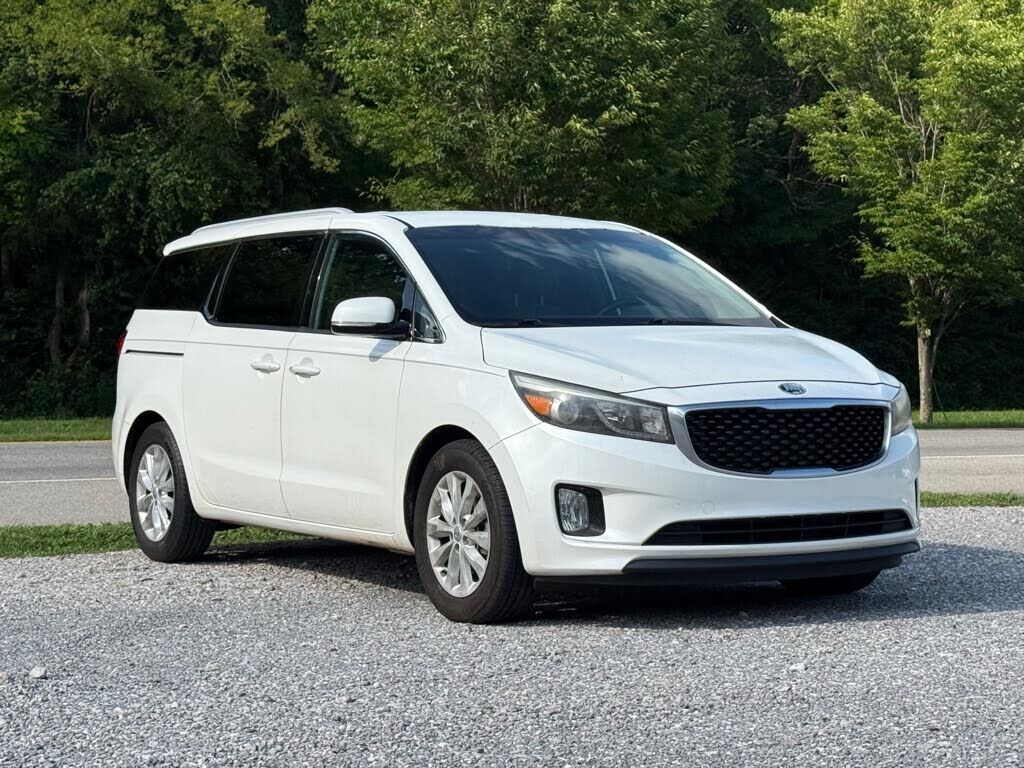 2015 KIA Sedona