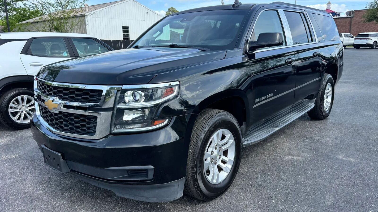2017 CHEVROLET Suburban