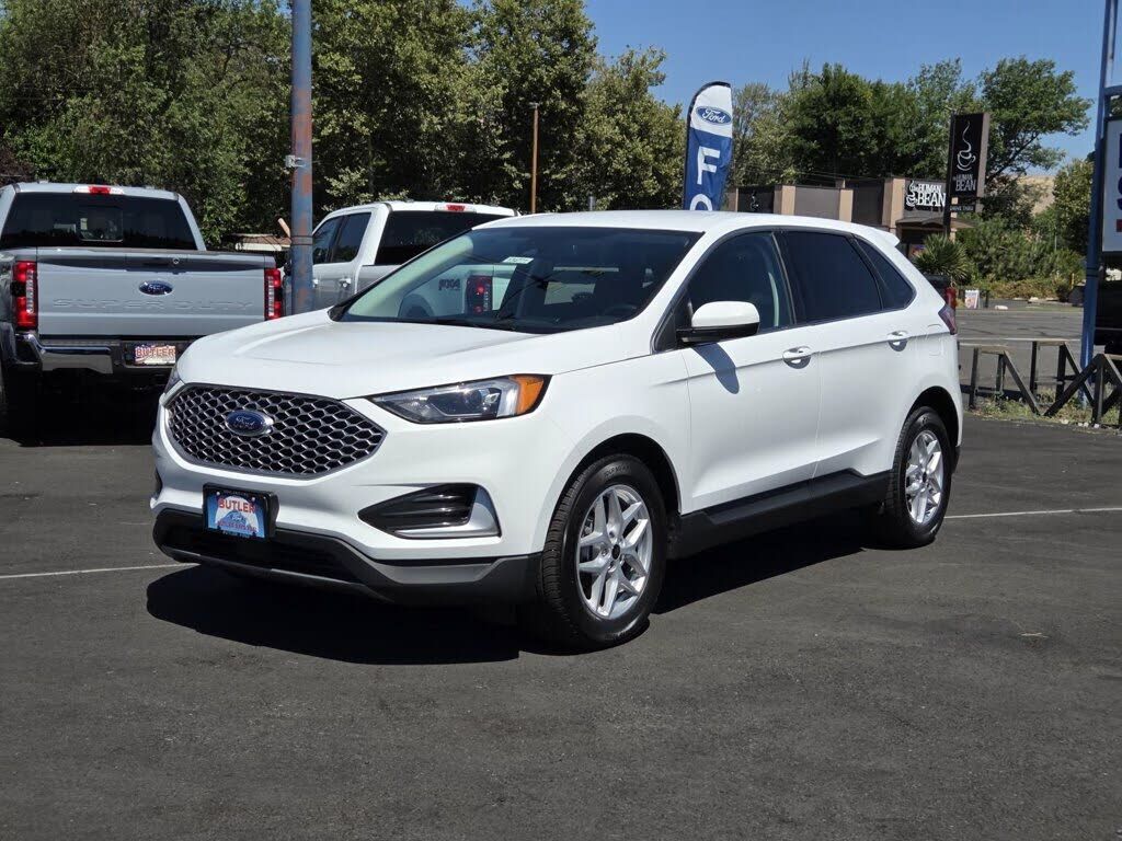 2024 FORD Edge