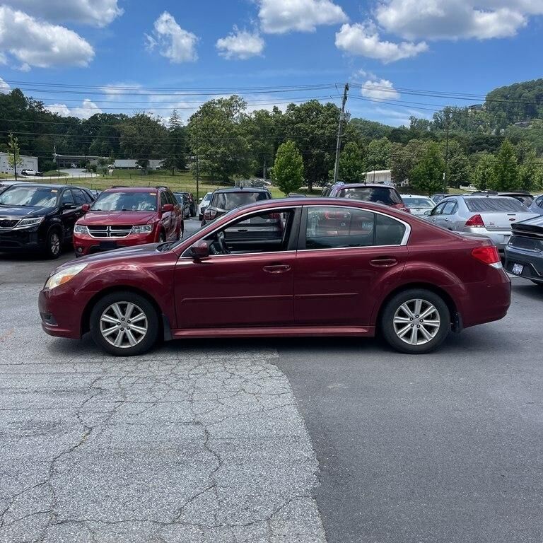 2011 SUBARU Legacy