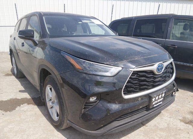 2023 TOYOTA Highlander