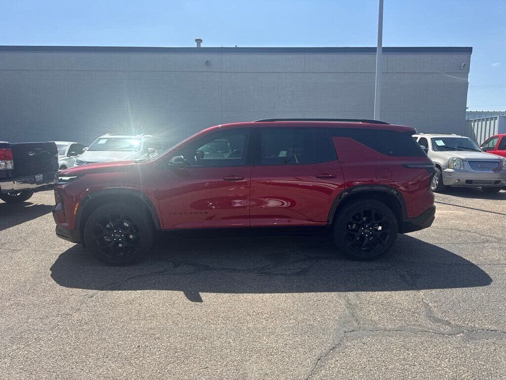2024 CHEVROLET Traverse
