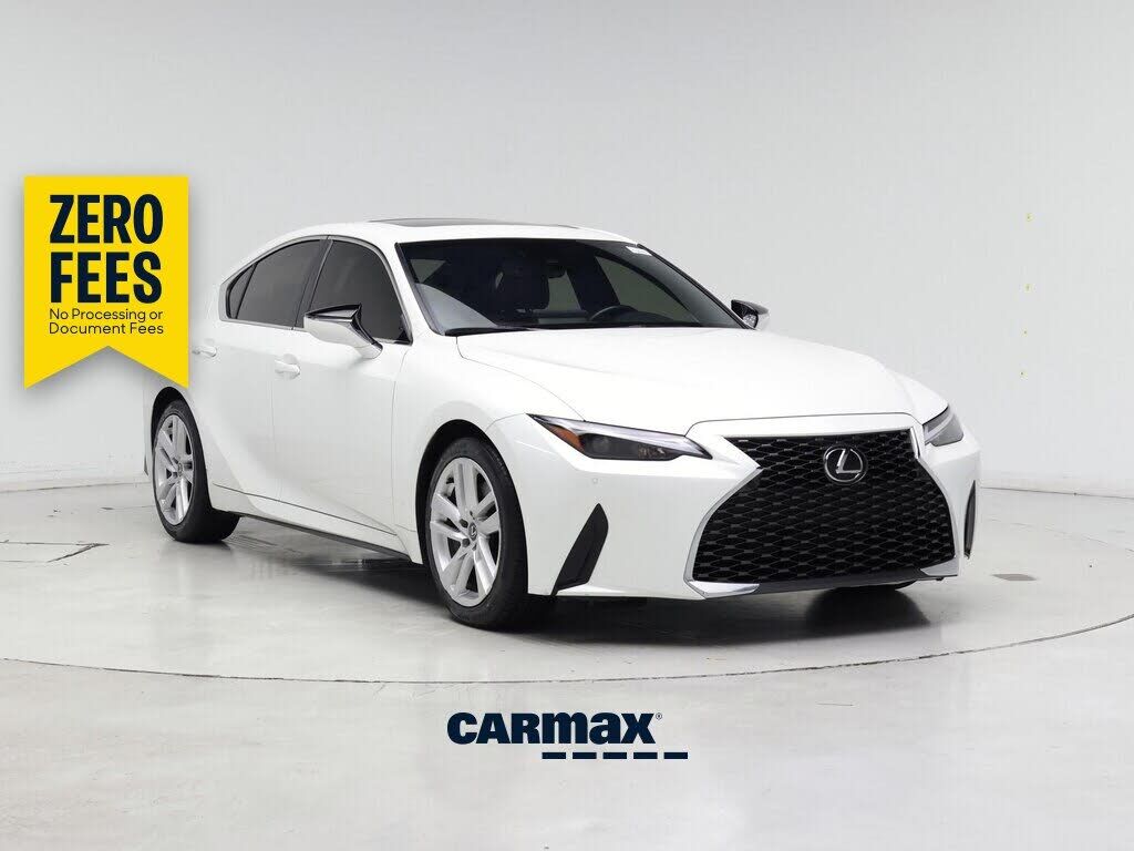 2023 LEXUS IS
