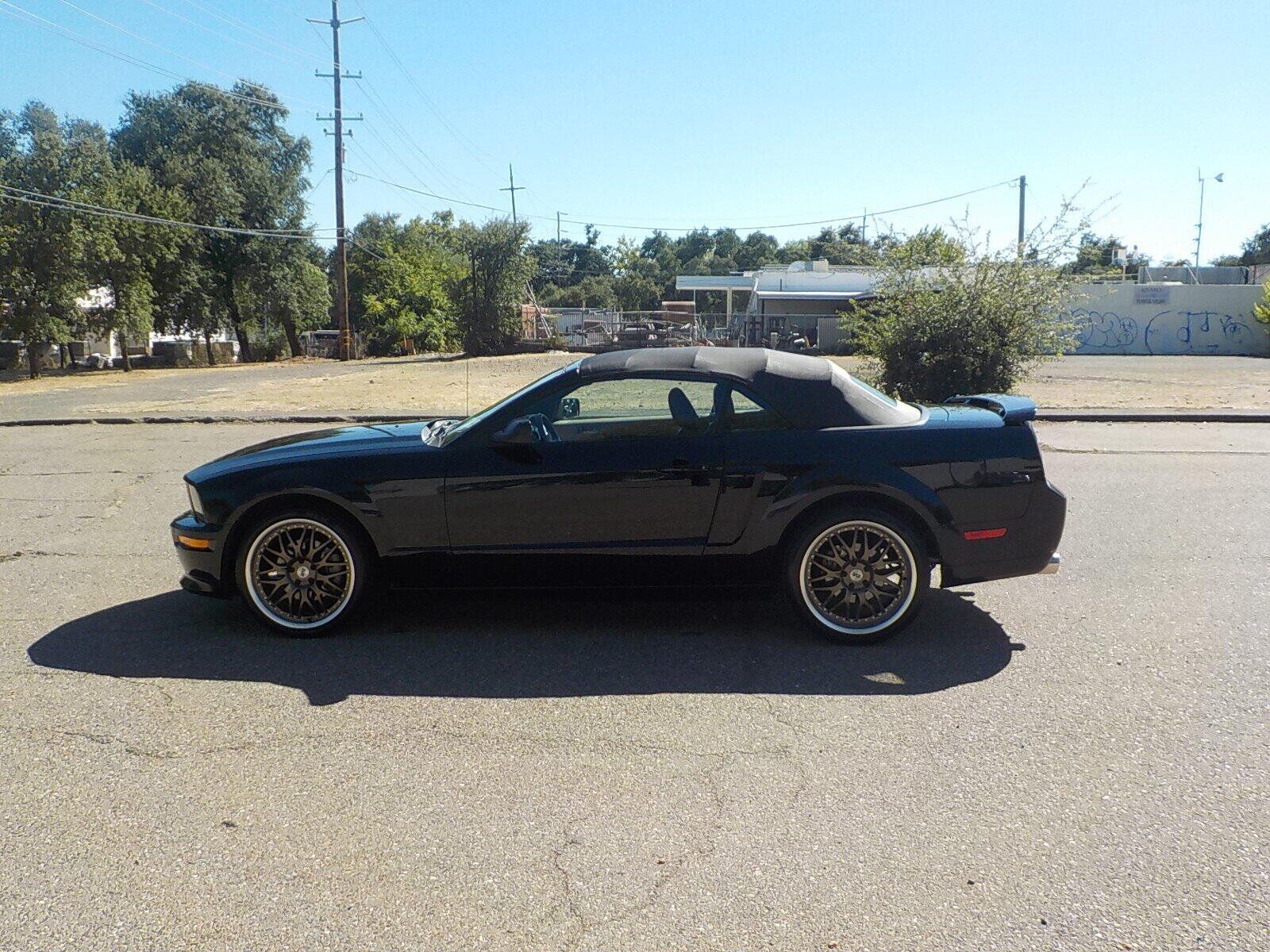 2007 FORD Mustang