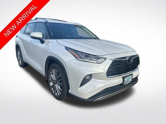 2024 TOYOTA Highlander
