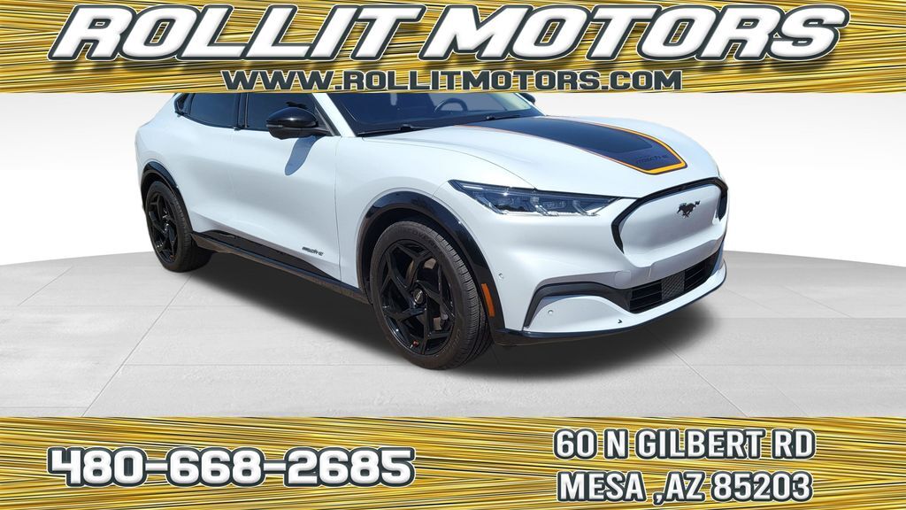 2022 FORD Mach-E