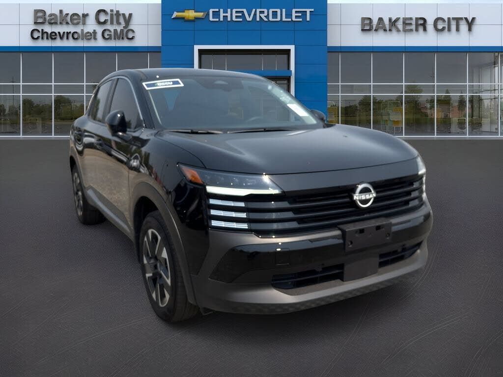 2025 NISSAN Kicks
