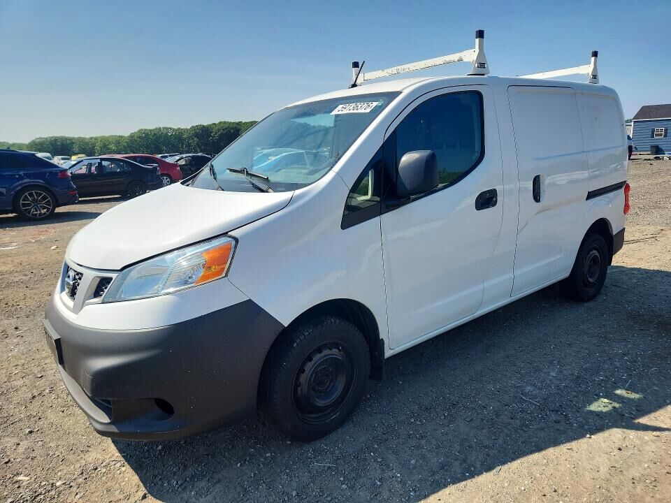 2014 NISSAN NV200