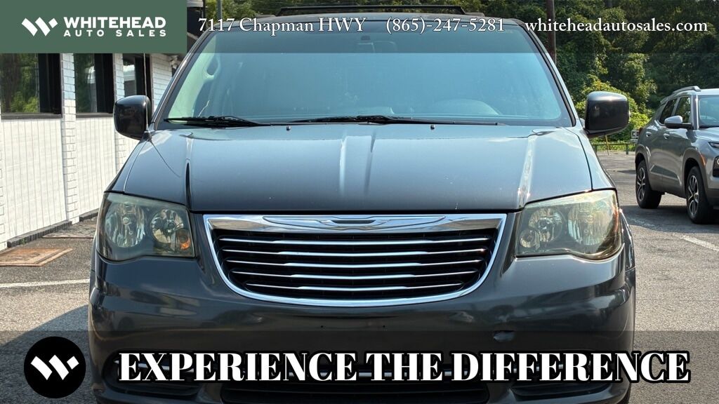 2011 CHRYSLER Town and Country