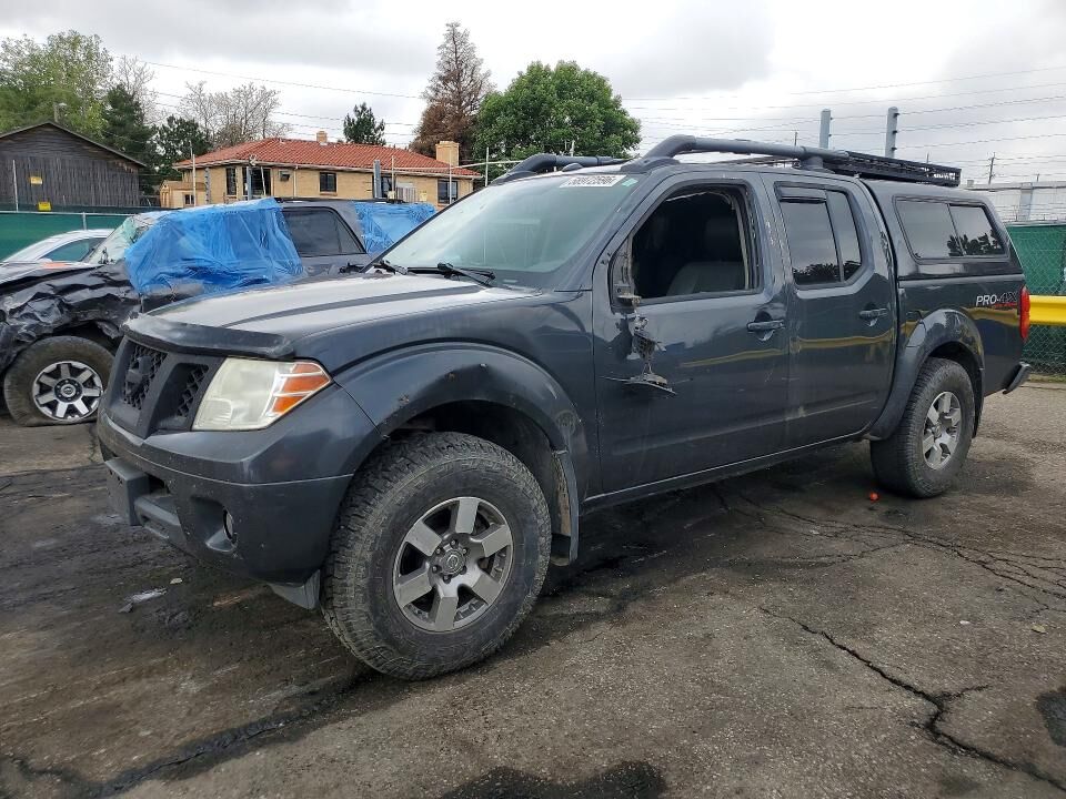2012 NISSAN Frontier
