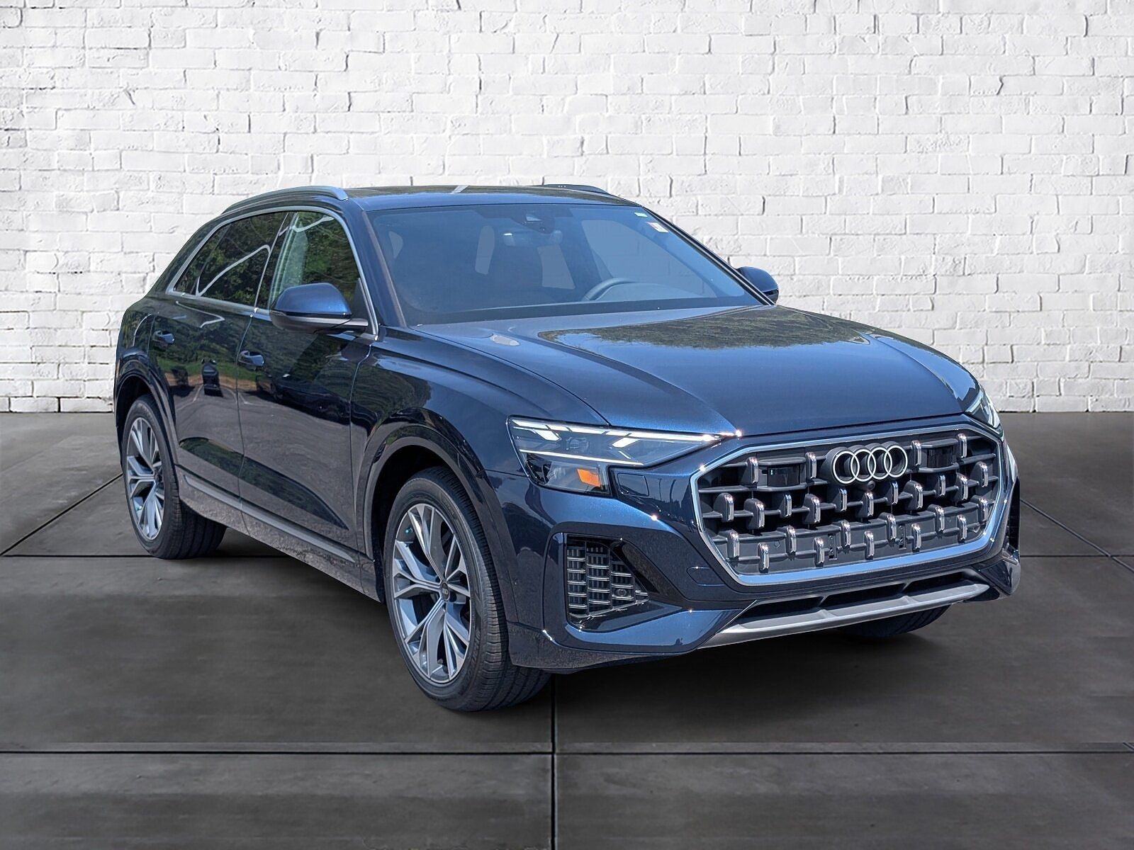 2026 AUDI Q8
