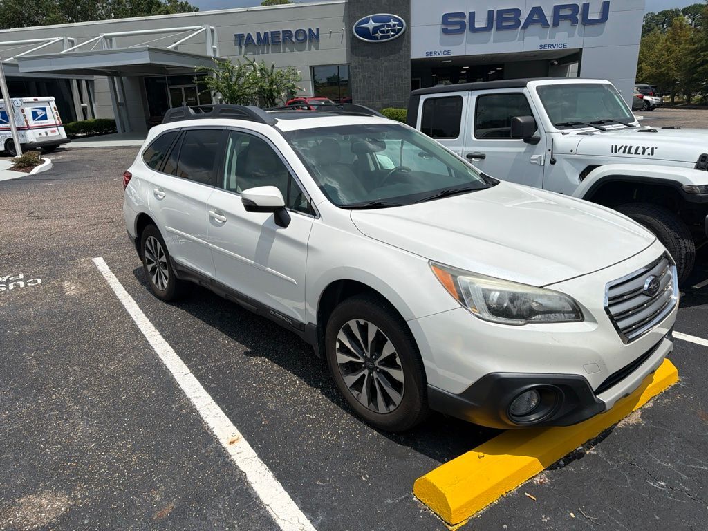 2016 SUBARU Outback