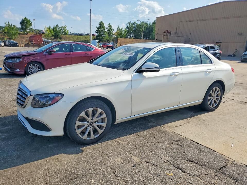 2017 MERCEDES-BENZ E-Class