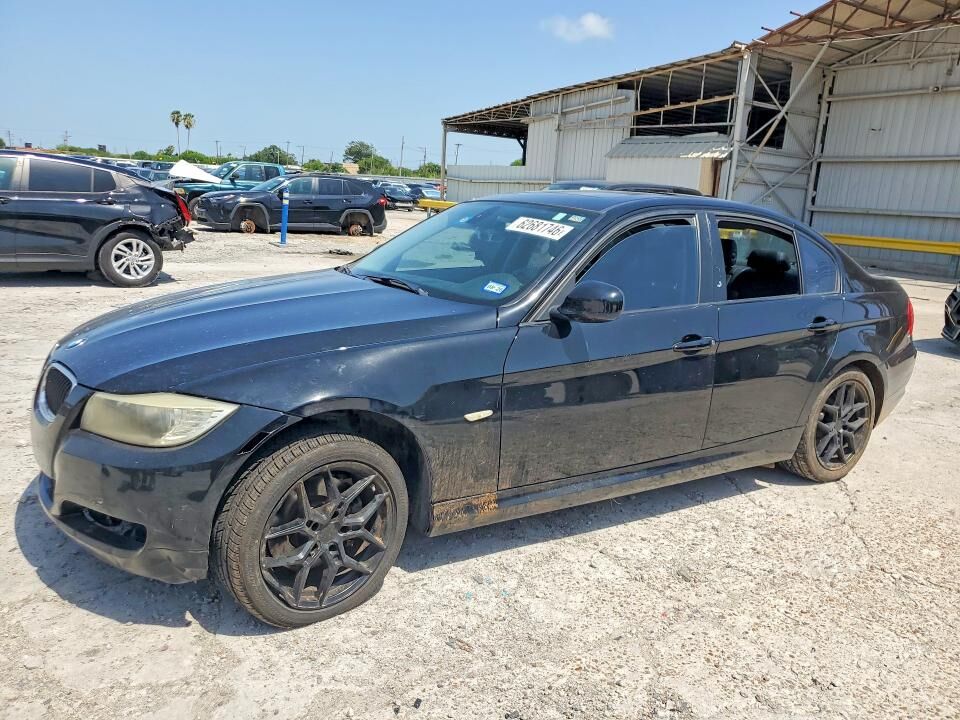 2011 BMW 3 Series