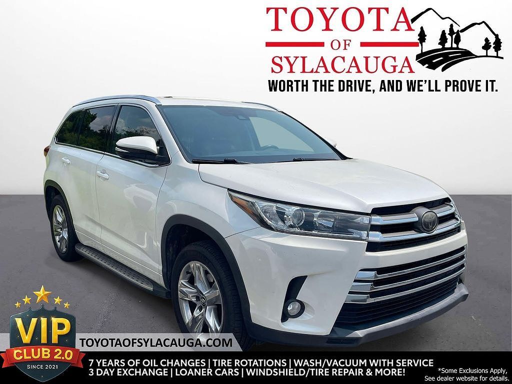 2018 TOYOTA Highlander