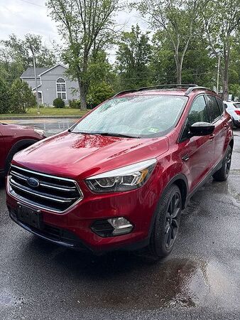 2017 FORD Escape