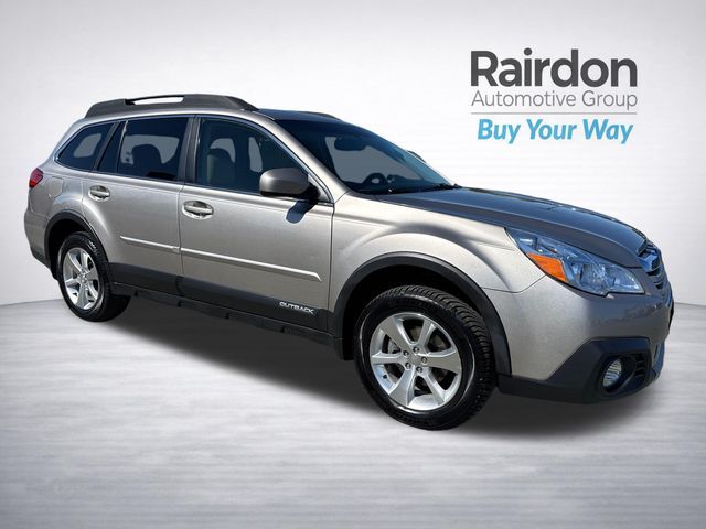2014 SUBARU Outback