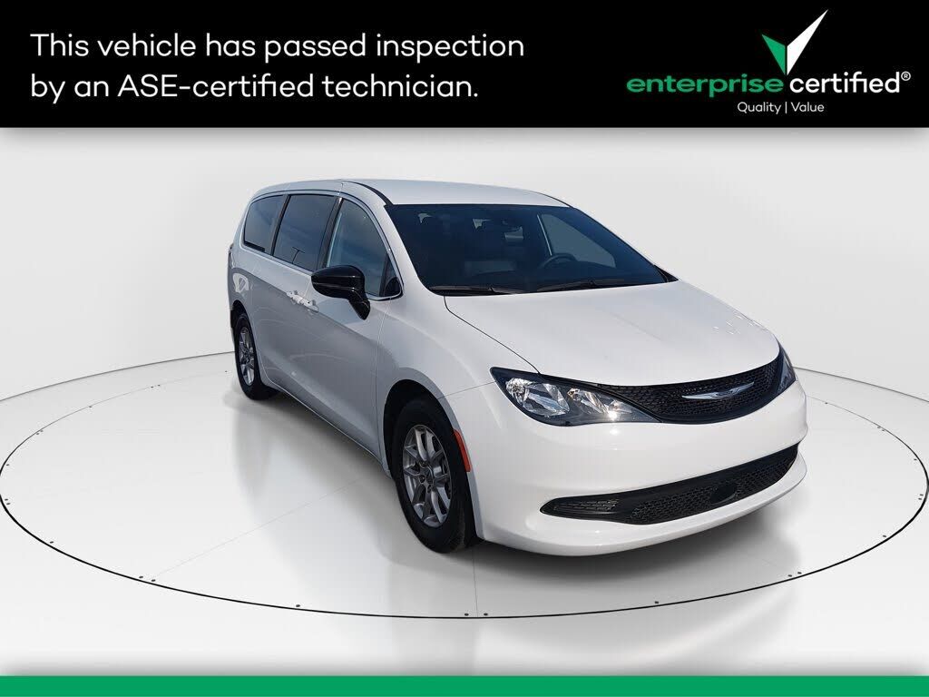 2025 CHRYSLER Voyager