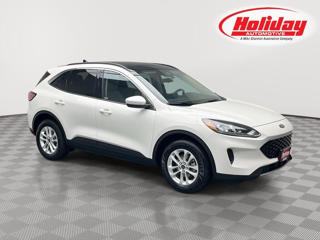 2020 FORD Escape