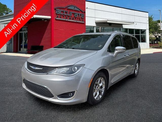 2019 CHRYSLER Pacifica
