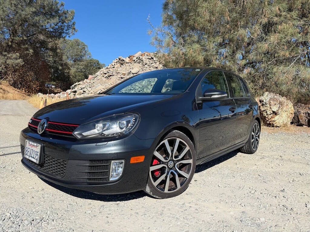2014 VOLKSWAGEN GTI