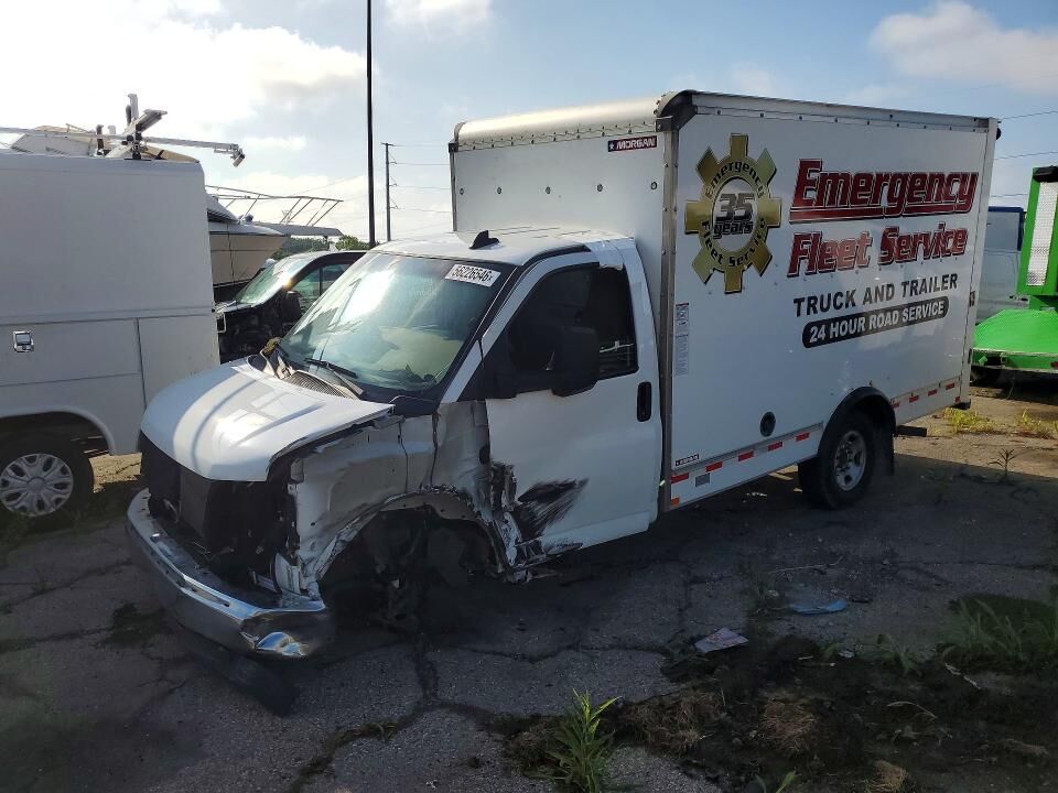 2021 CHEVROLET Express