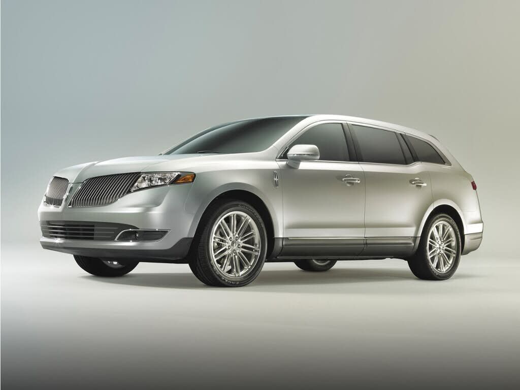 2013 LINCOLN MKT