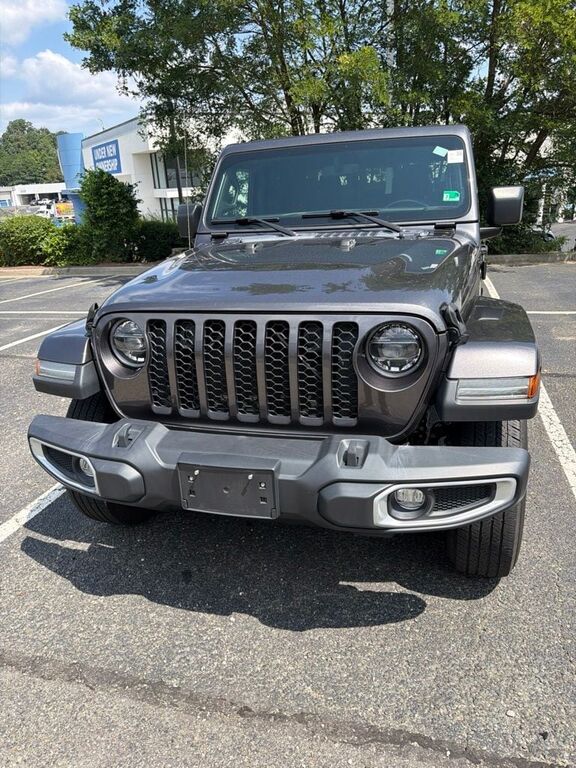 2022 JEEP Gladiator