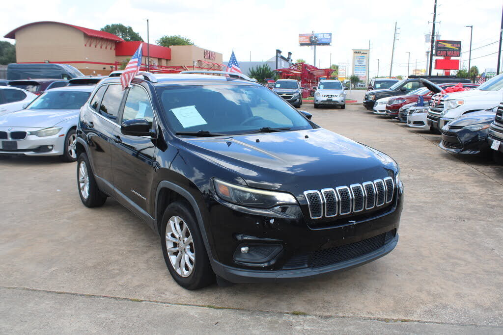 2019 JEEP Cherokee