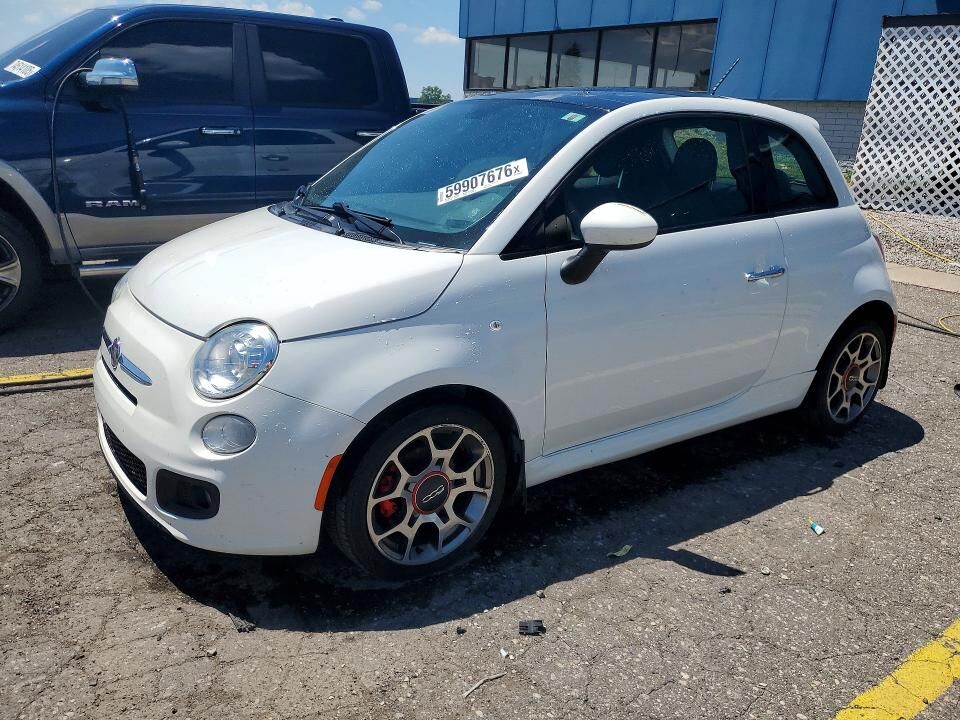 2015 FIAT 500