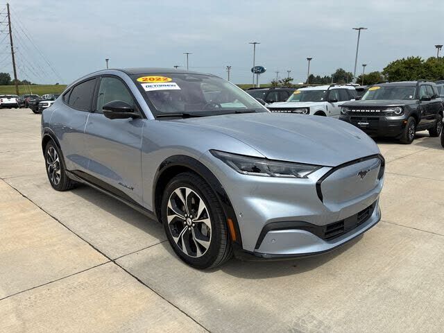 2022 FORD Mach-E