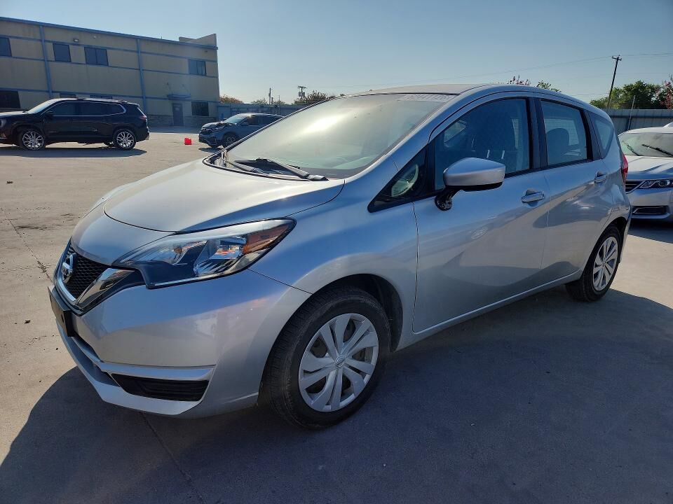 2017 NISSAN Versa