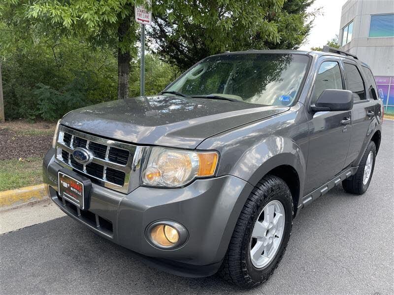2010 FORD Escape