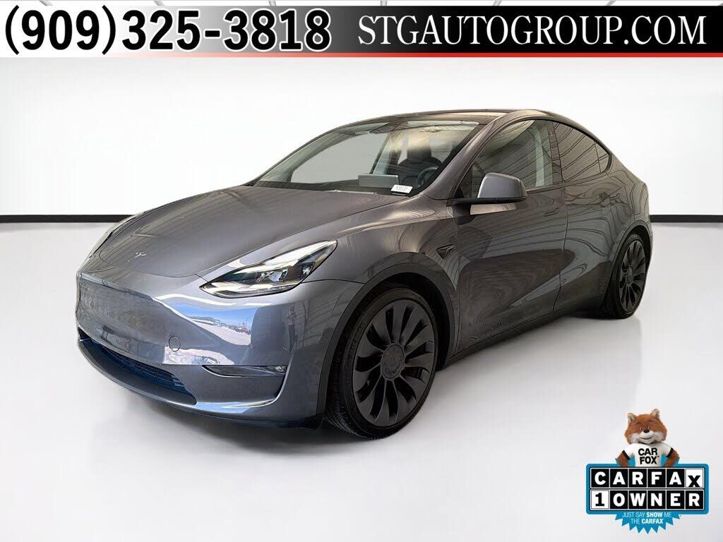 2022 TESLA Model Y