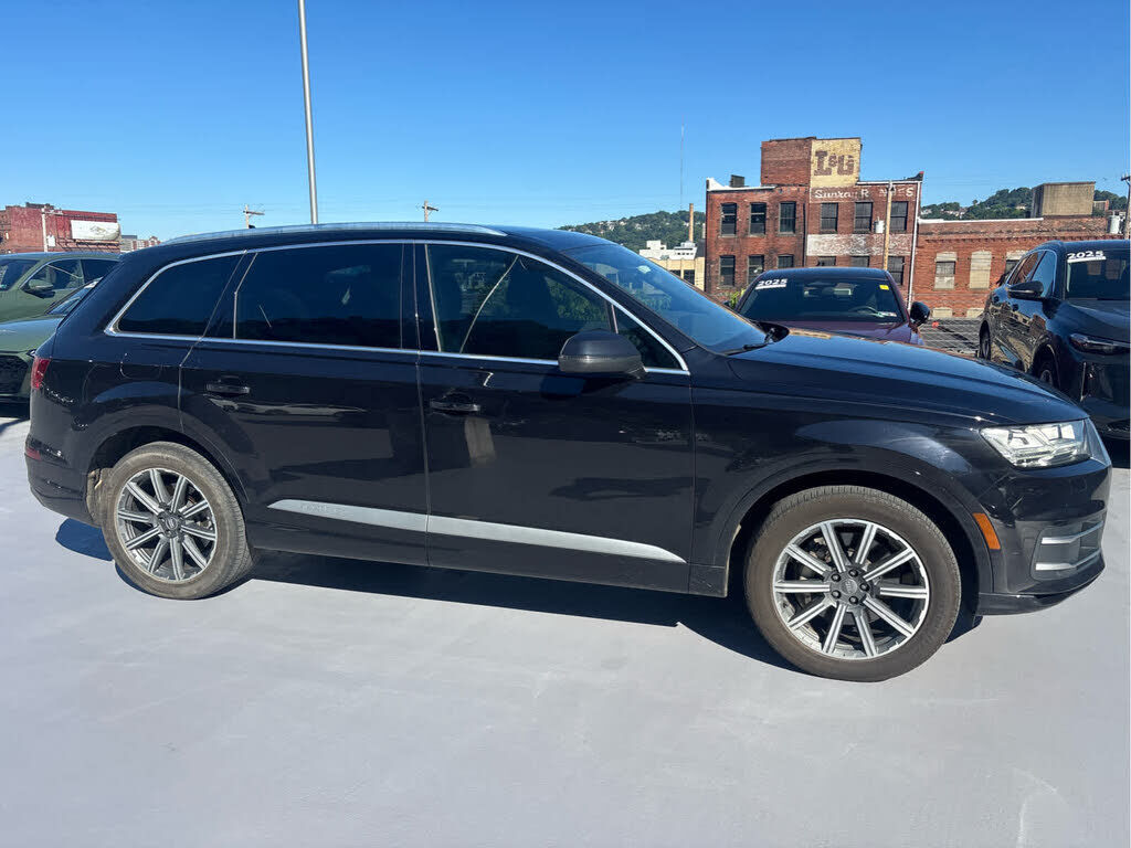 2019 AUDI Q7