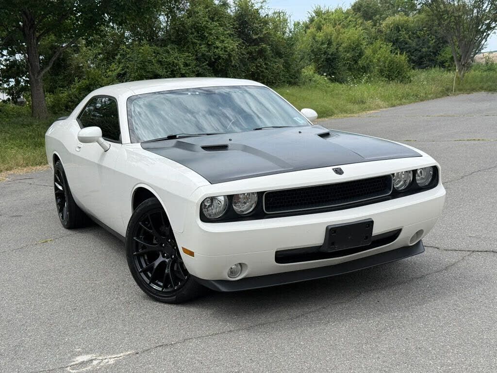 2010 DODGE Challenger