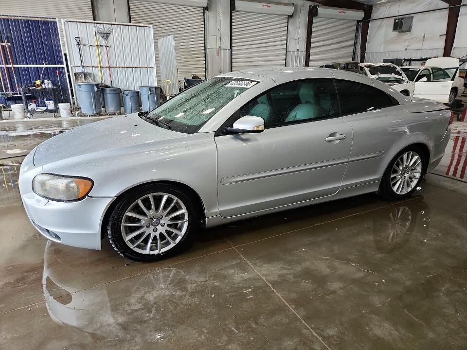 2007 VOLVO C70