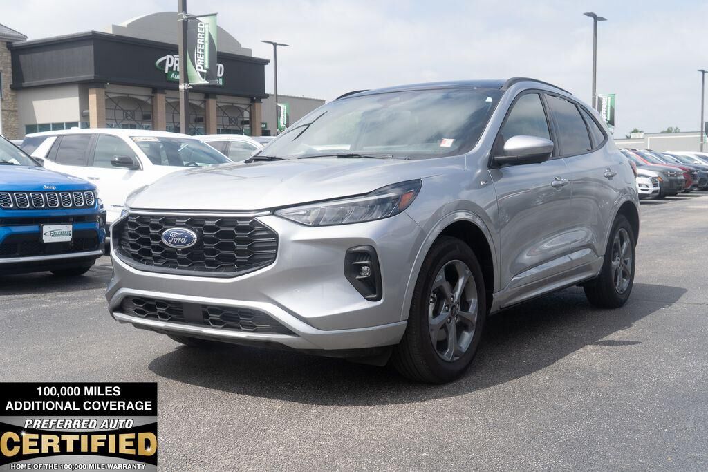2023 FORD Escape