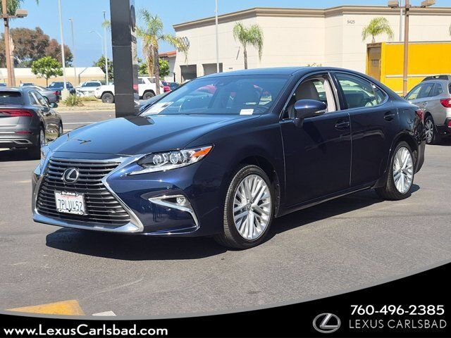 2016 LEXUS ES