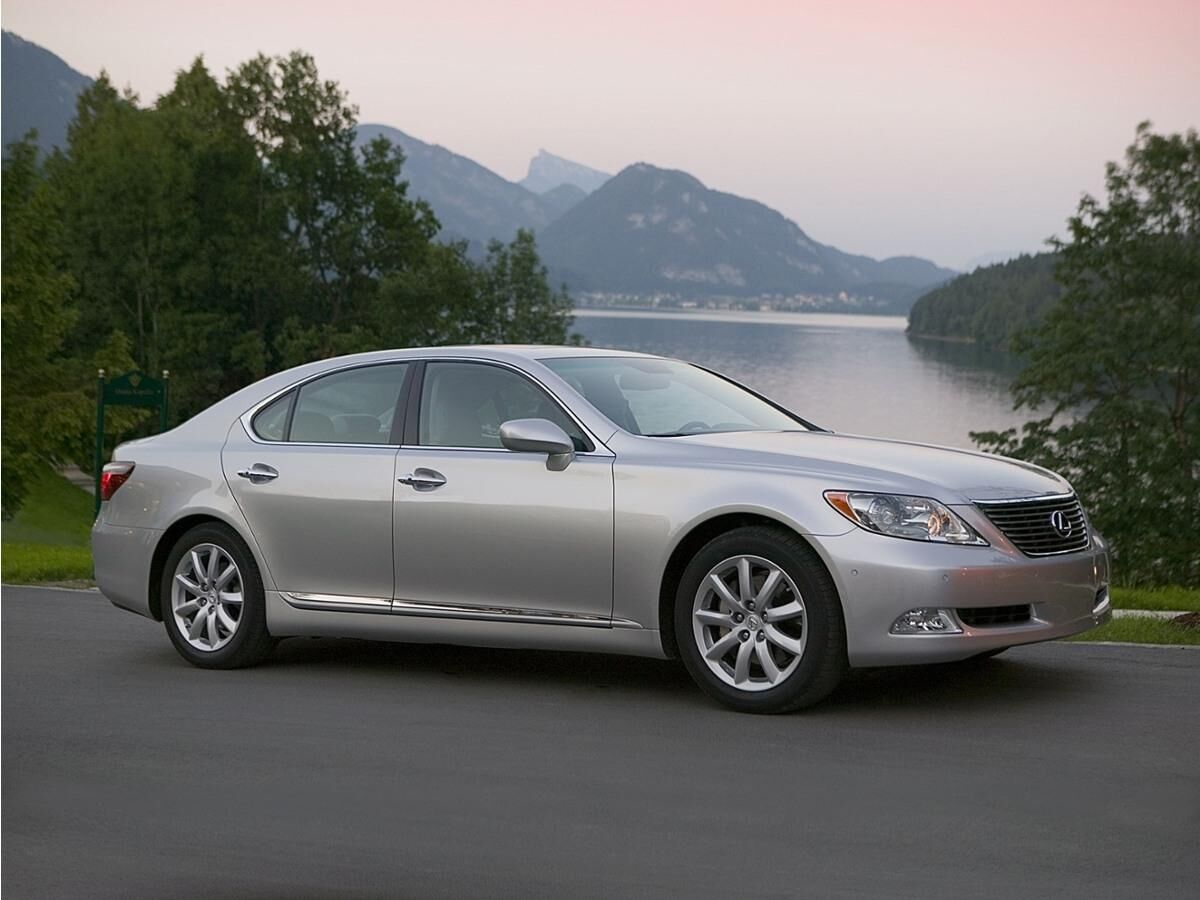 2009 LEXUS LS