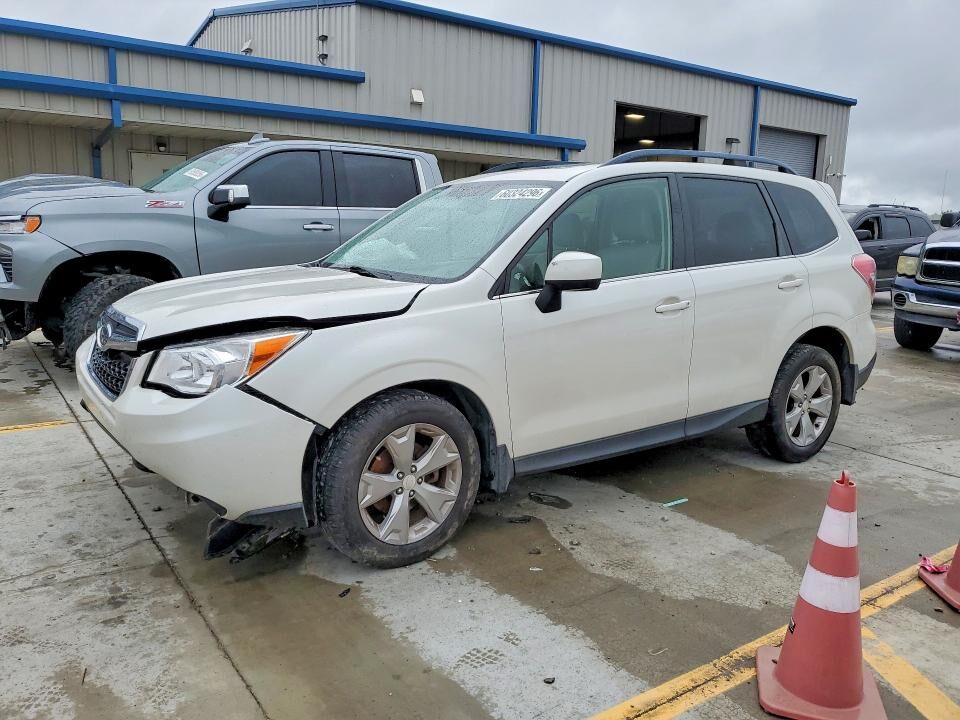 2015 SUBARU Forester