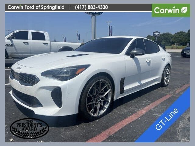 2022 KIA Stinger