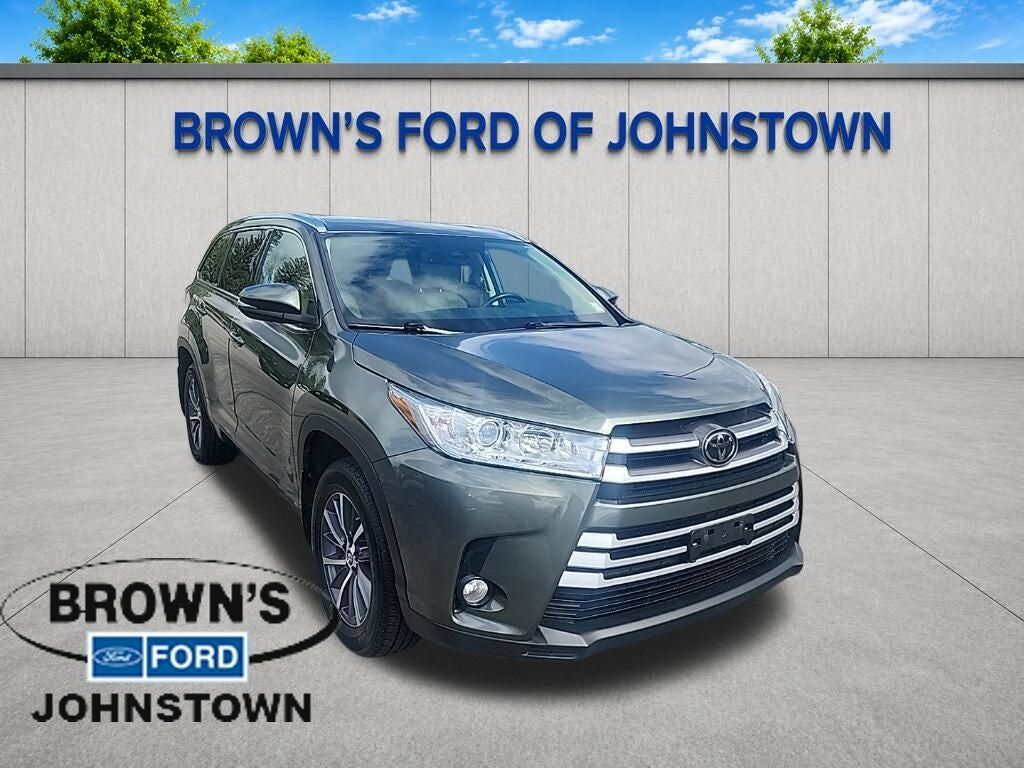 2018 TOYOTA Highlander
