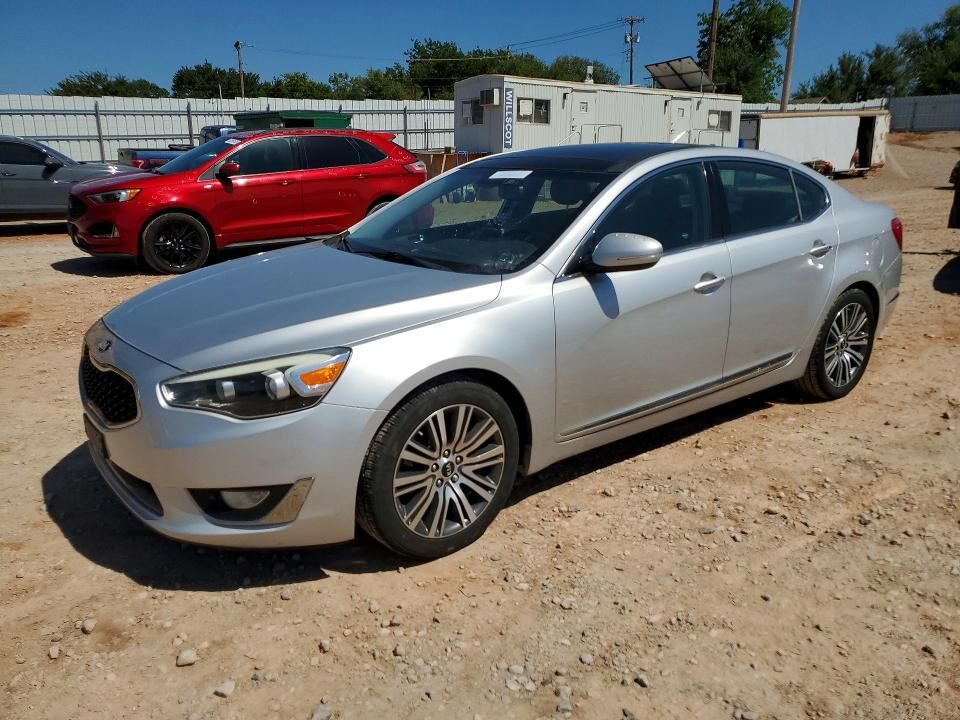 2016 KIA Cadenza