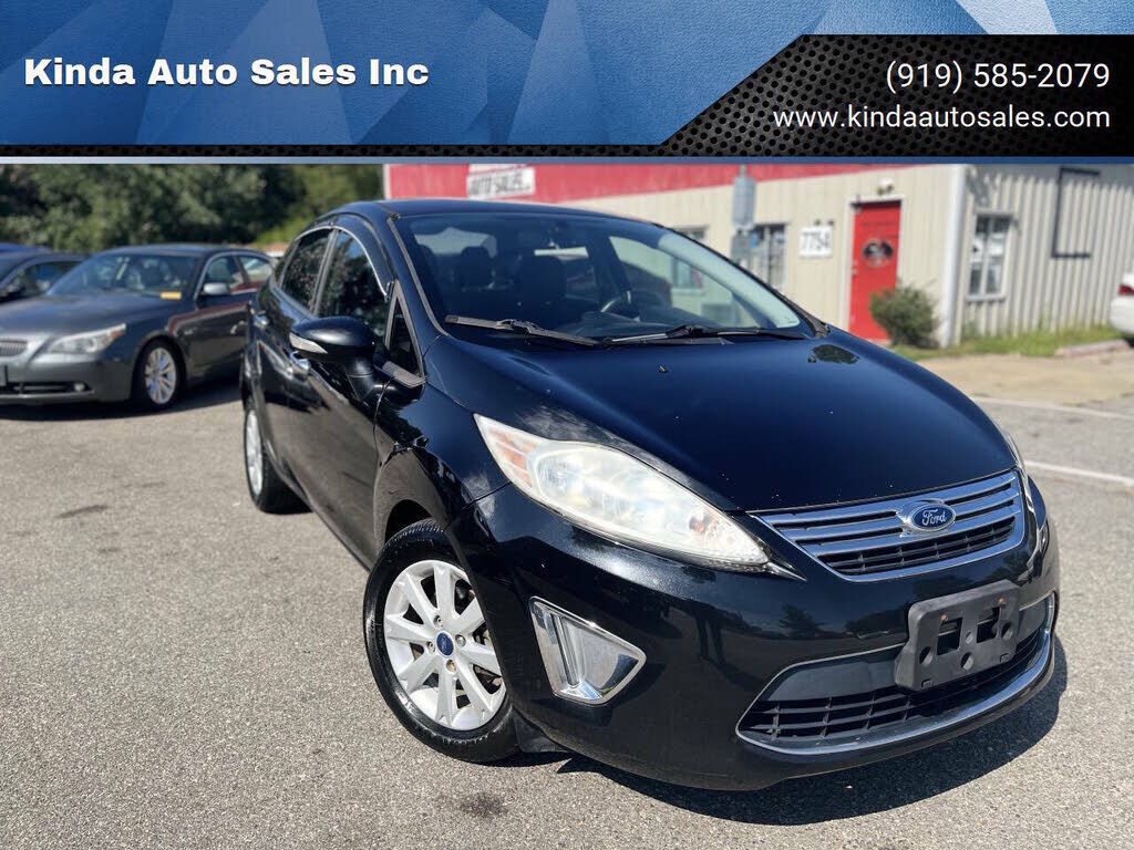 2012 FORD Fiesta